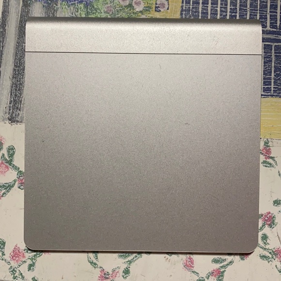 Apple track pad preowned perfect condition
